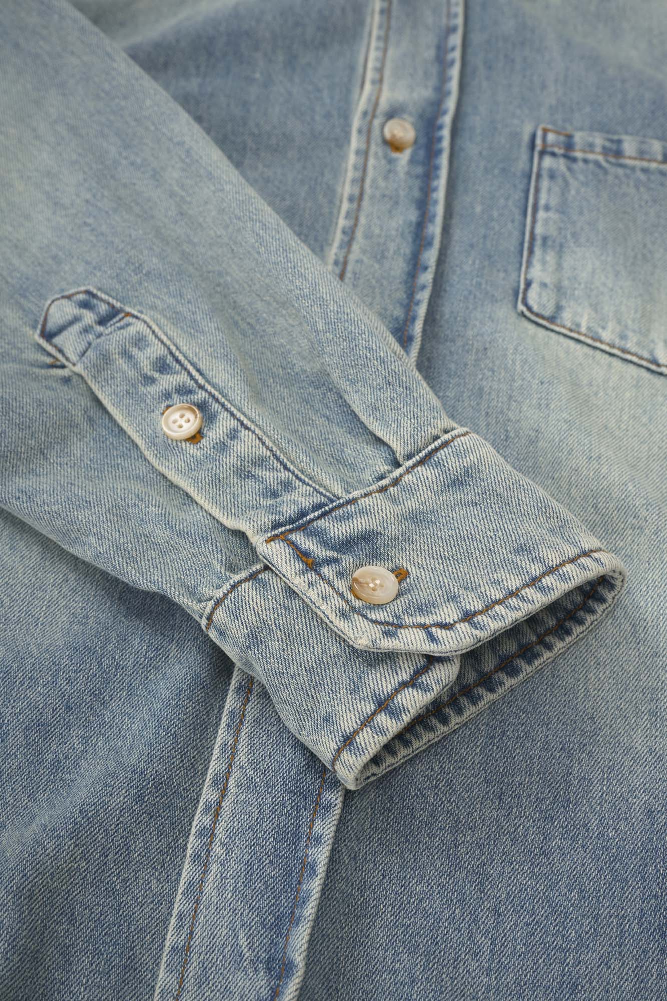 Women‘s Blue Stretch Denim Shirt