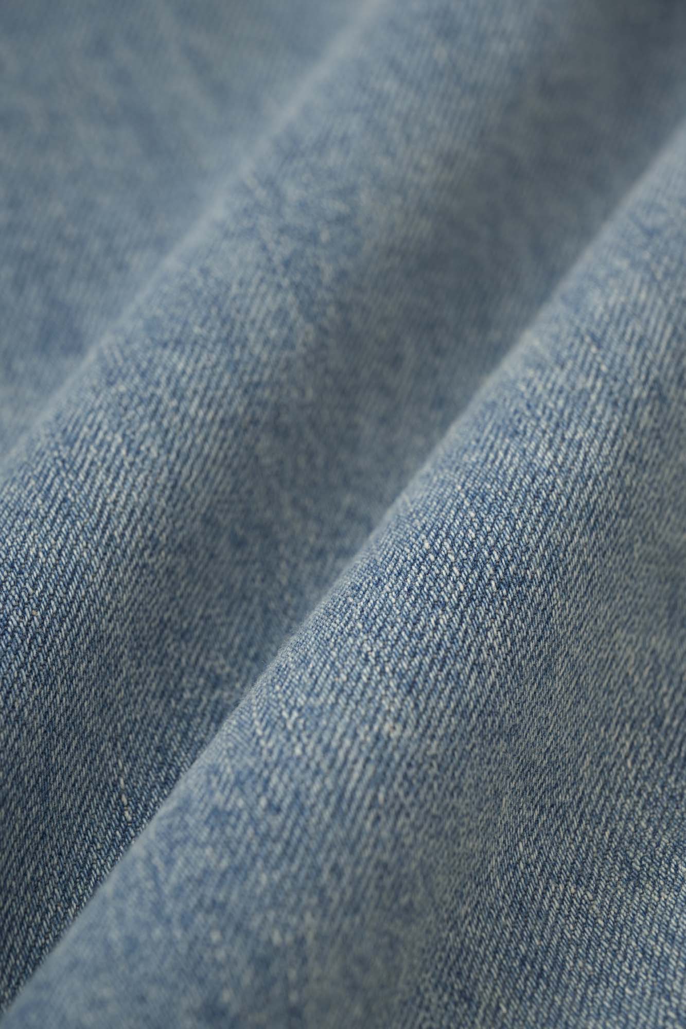 Women‘s Blue Stretch Denim Shirt