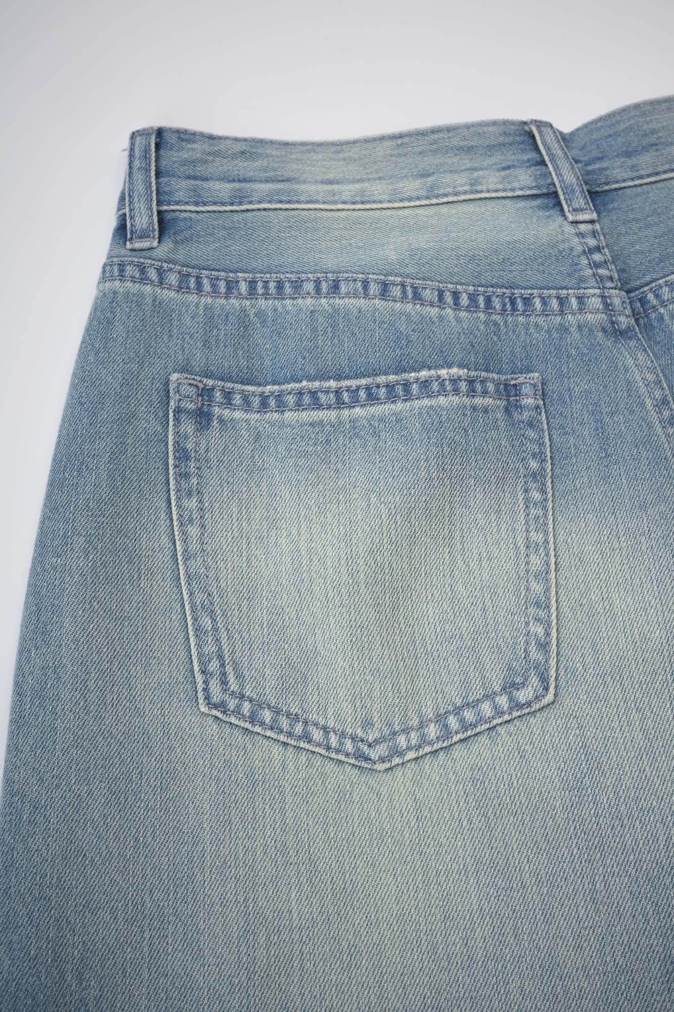 Women‘s Light Blue Cropped Wide Leg Jeans