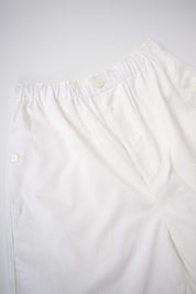 Women‘s White Tailored Bermuda Shorts