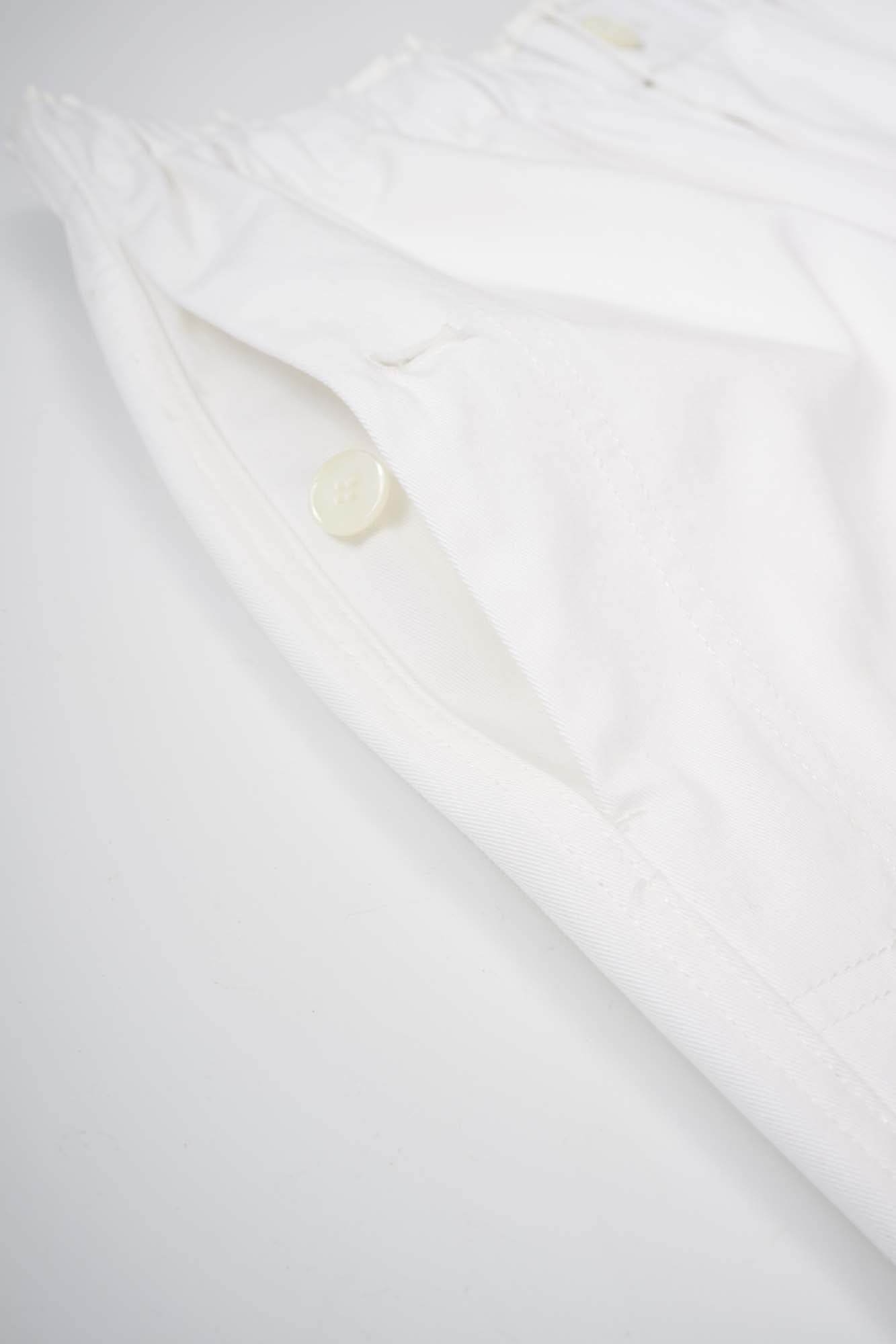 Women‘s White Tailored Bermuda Shorts