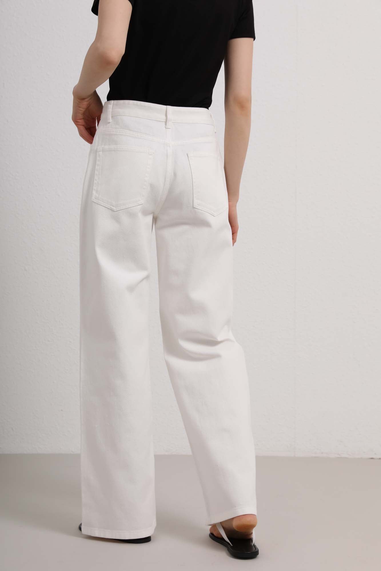 Womens White High-Waist Wide-Leg Jeans