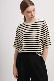 Womens Black and White Striped Short Sleeve Top