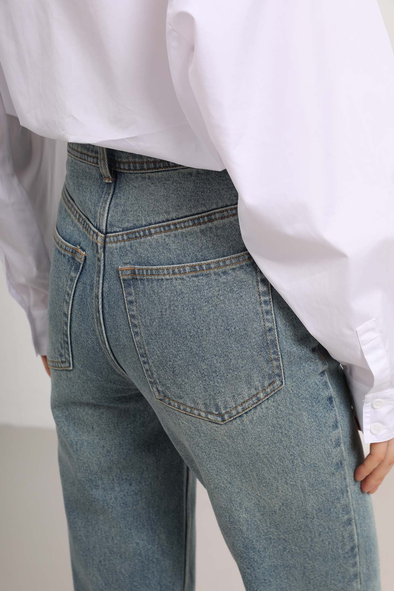 Womens Light Blue Cropped Capri Denim Jeans
